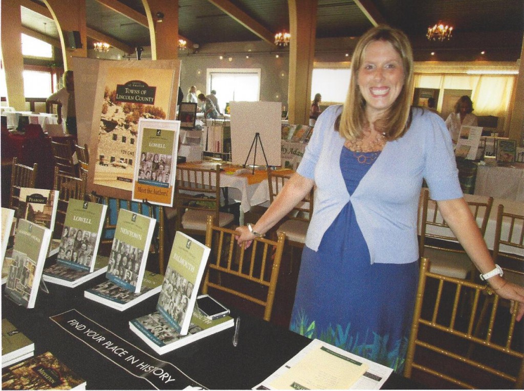Erin at the Arcadia Publishing table 